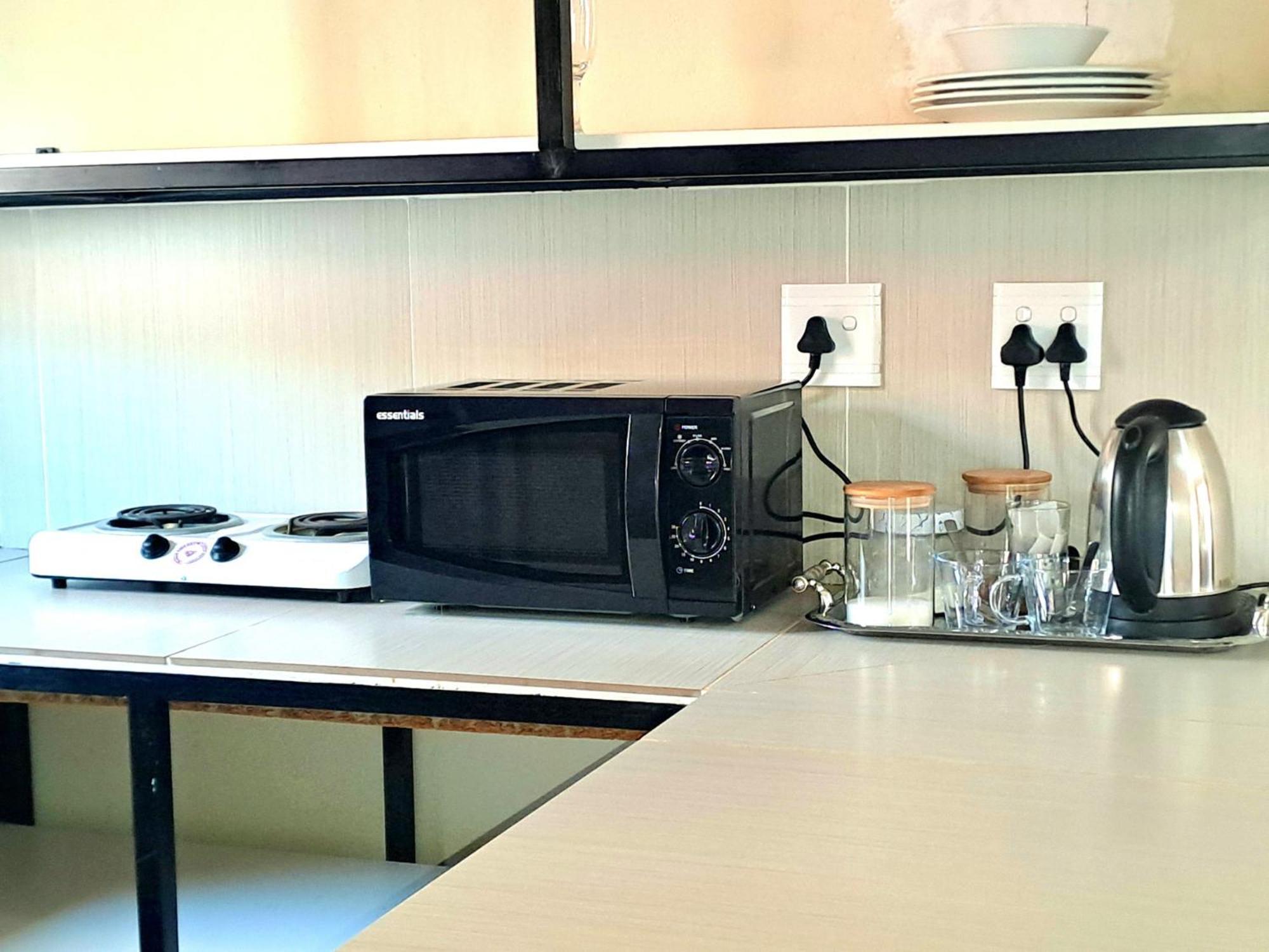 Residential Inn Pretoria-Noord エクステリア 写真