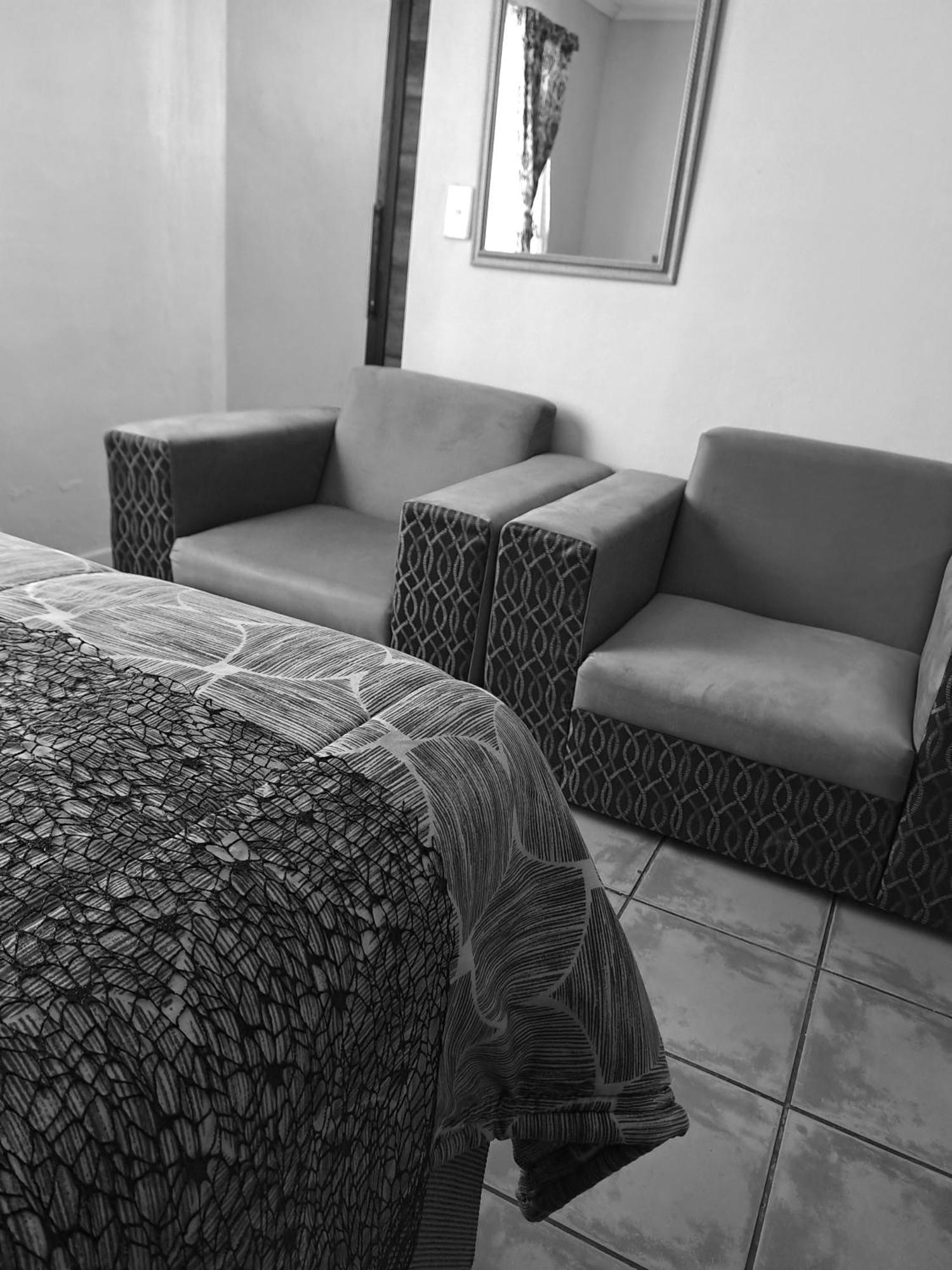 Residential Inn Pretoria-Noord エクステリア 写真